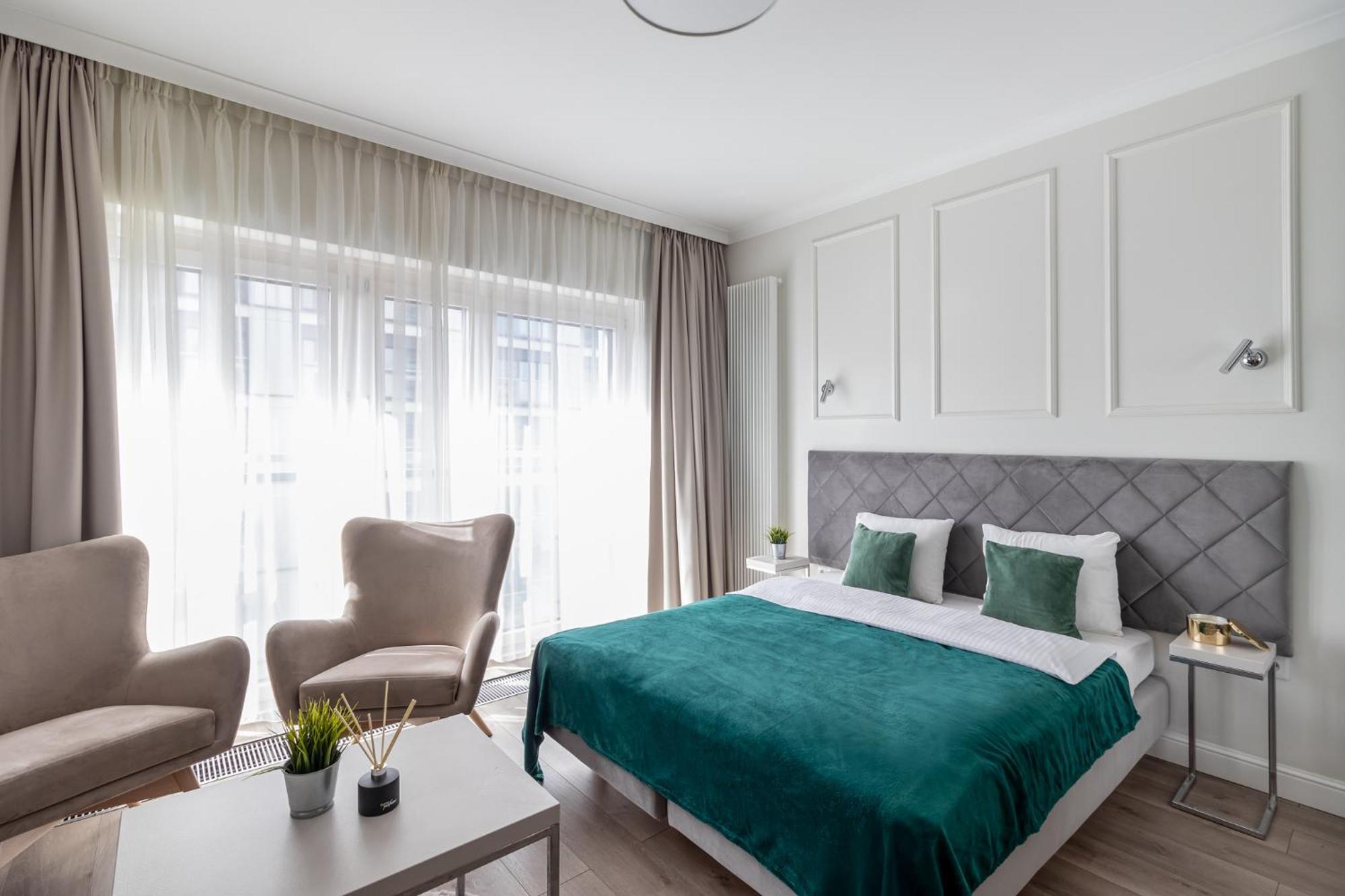 Golden Apartments -City Center - Mennica Residence Warschau Exterior foto
