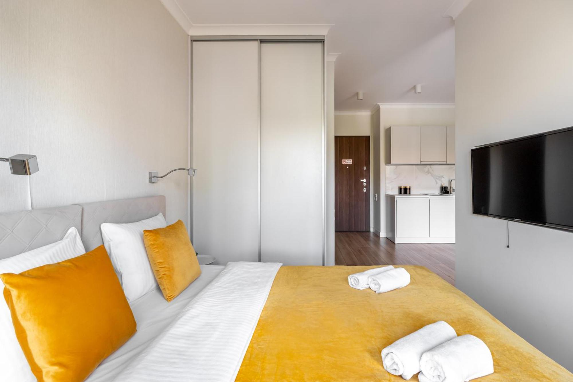 Golden Apartments -City Center - Mennica Residence Warschau Exterior foto